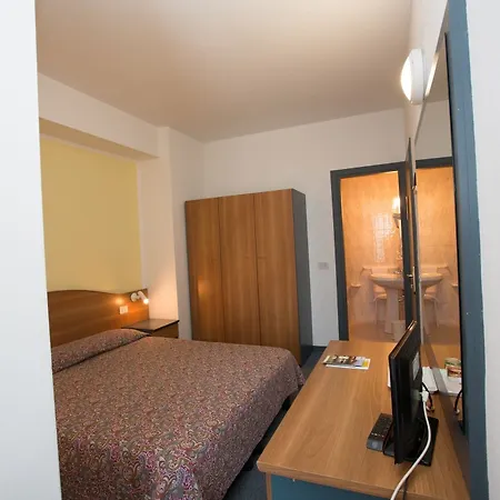 Gambrinus Hotel 3*