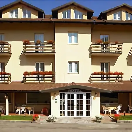 Gambrinus Hotel 3*